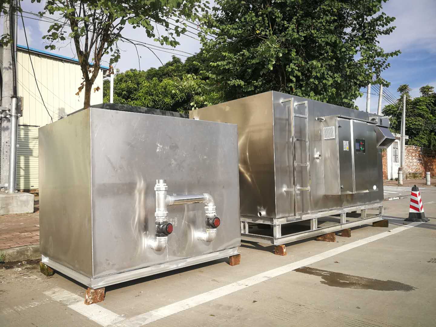 j9九游会真人游戏第一品牌全自动油水分离器
