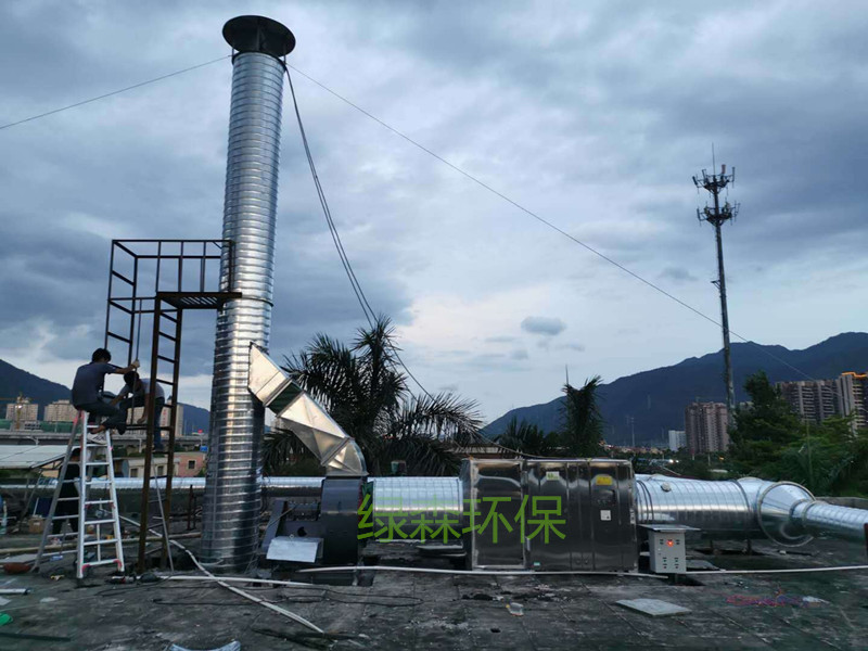 油水分离器